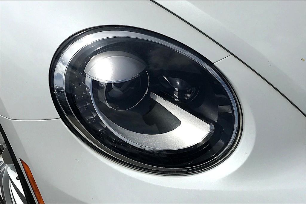 Thumbnail: 2014 Volkswagen Beetle - 30