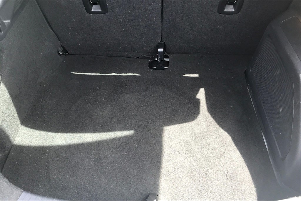 Thumbnail: 2014 Volkswagen Beetle - 17