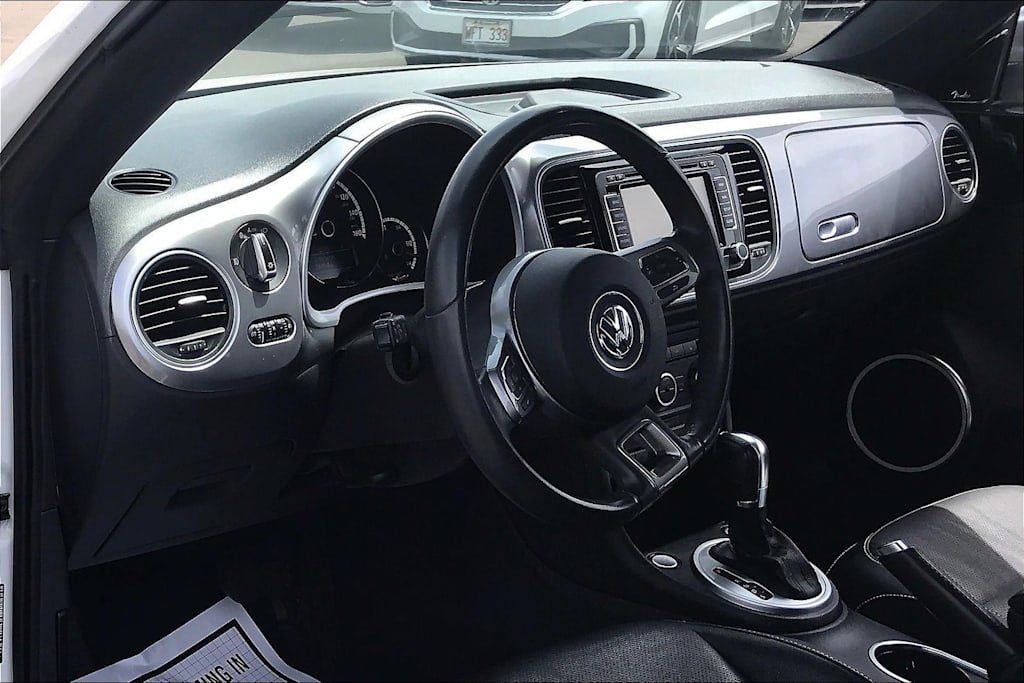 Thumbnail: 2014 Volkswagen Beetle - 2
