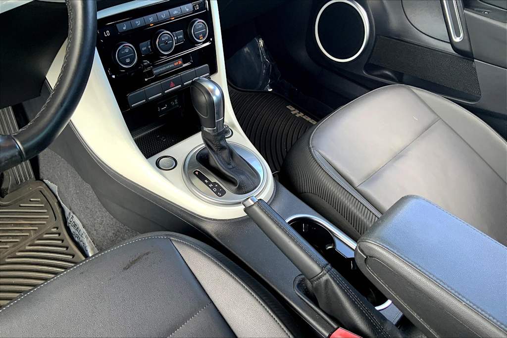 Thumbnail: 2018 Volkswagen Beetle - 16
