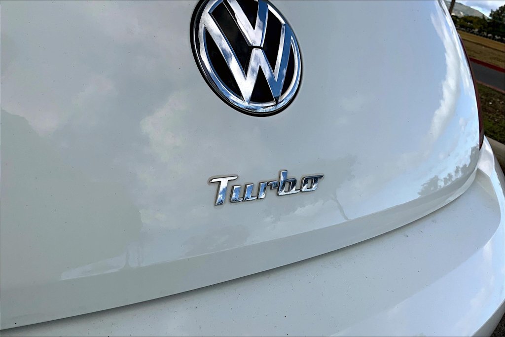 Thumbnail: 2018 Volkswagen Beetle - 7