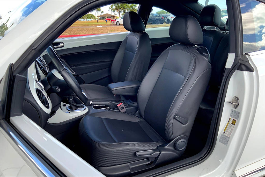 Thumbnail: 2018 Volkswagen Beetle - 10
