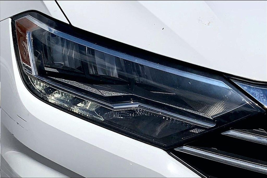 Thumbnail: 2021 Volkswagen Jetta - 31