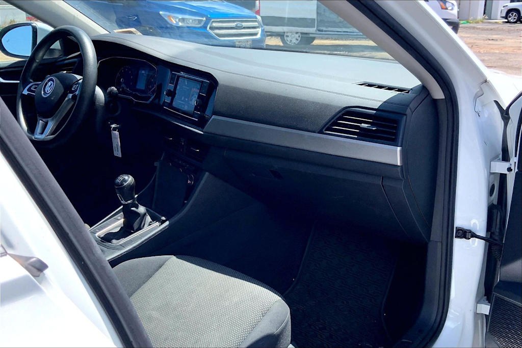 Thumbnail: 2021 Volkswagen Jetta - 25