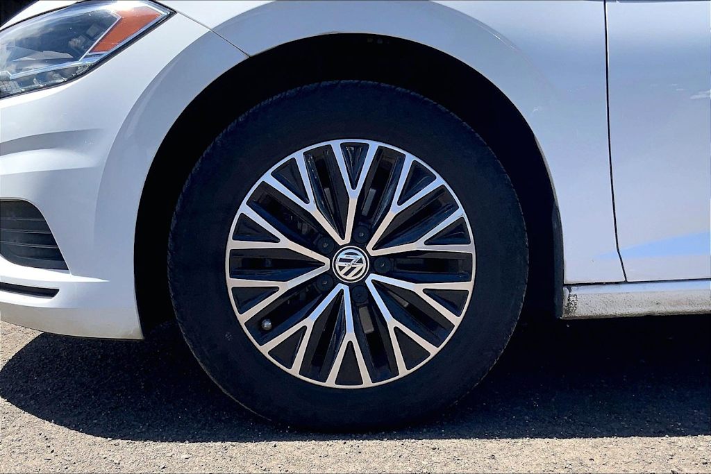 Thumbnail: 2021 Volkswagen Jetta - 8
