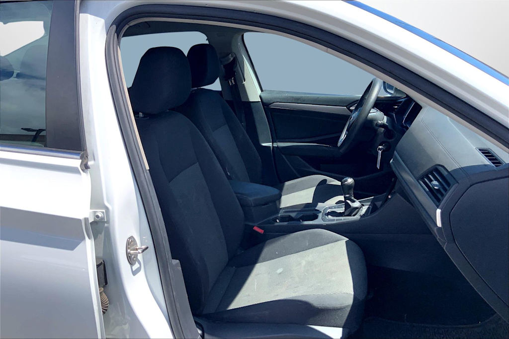 Thumbnail: 2021 Volkswagen Jetta - 21