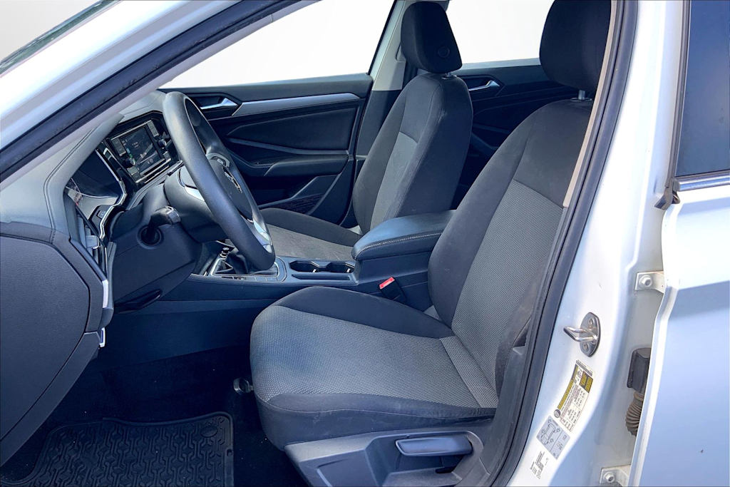 Thumbnail: 2021 Volkswagen Jetta - 11