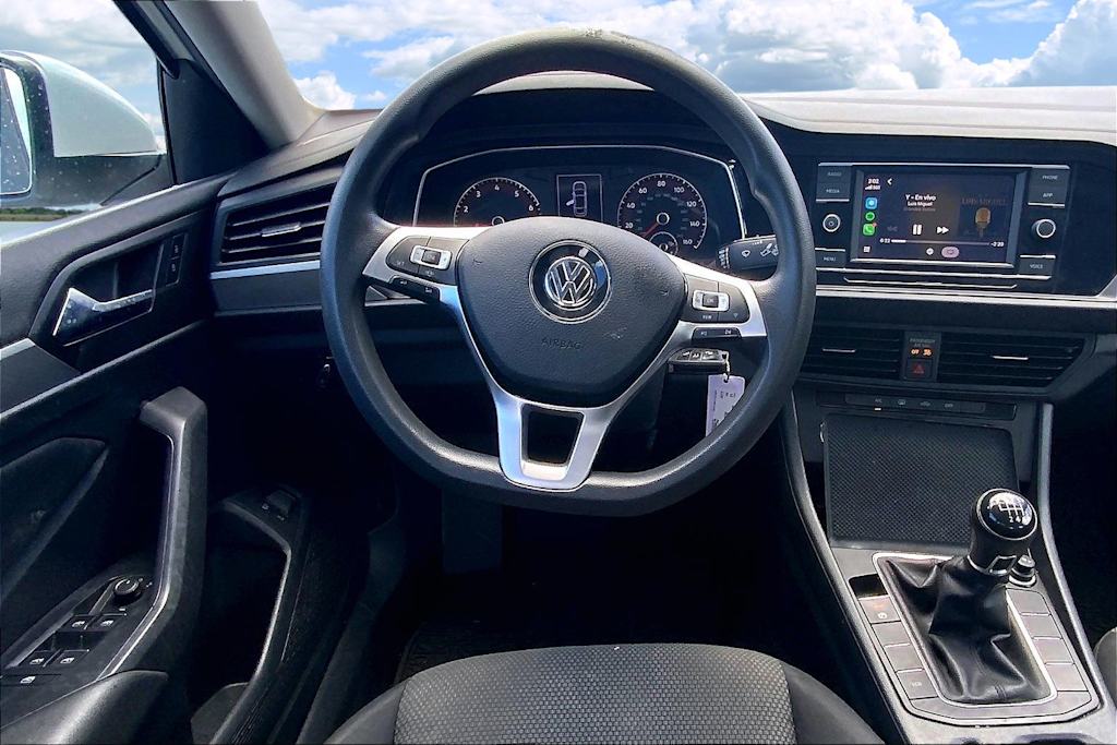 Thumbnail: 2021 Volkswagen Jetta - 14