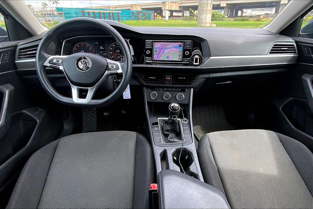 Thumbnail: 2019 Volkswagen Jetta - 10