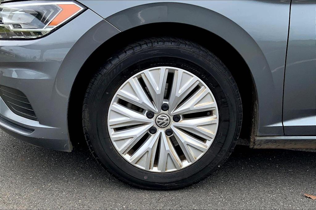 Thumbnail: 2019 Volkswagen Jetta - 8