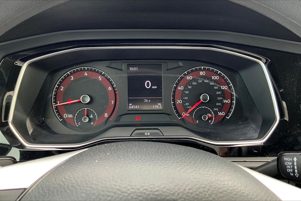 Thumbnail: 2019 Volkswagen Jetta - 18
