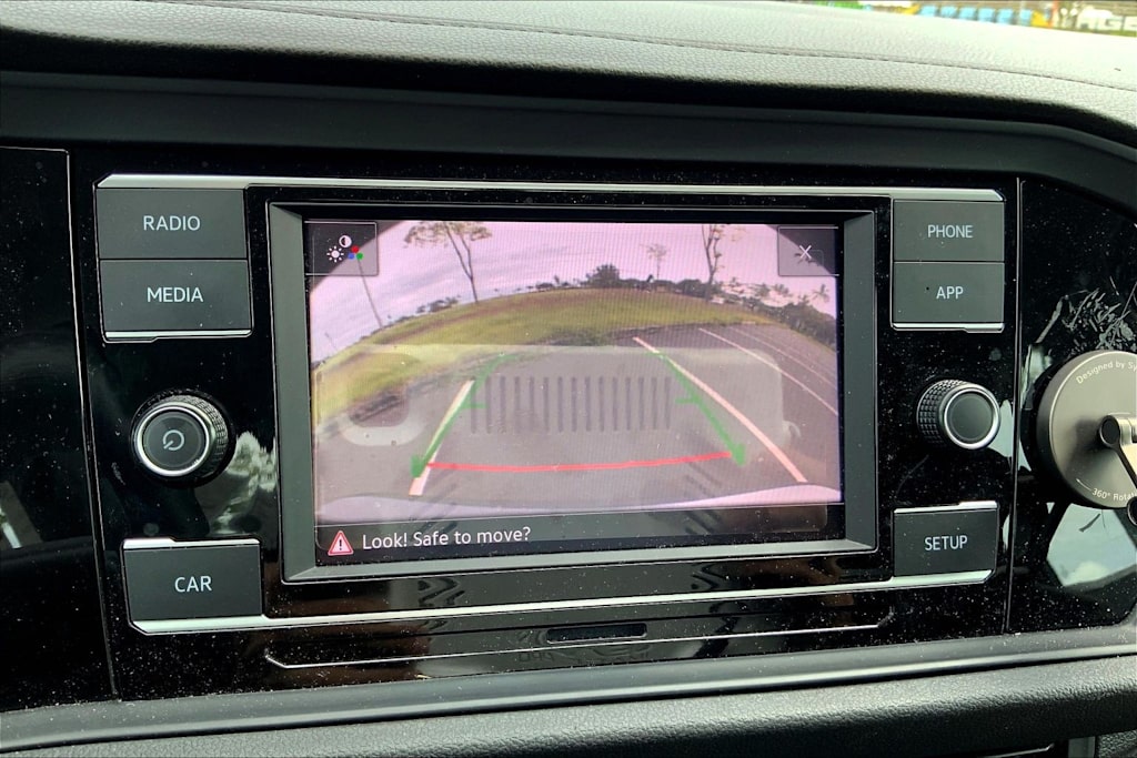 Thumbnail: 2019 Volkswagen Jetta - 16