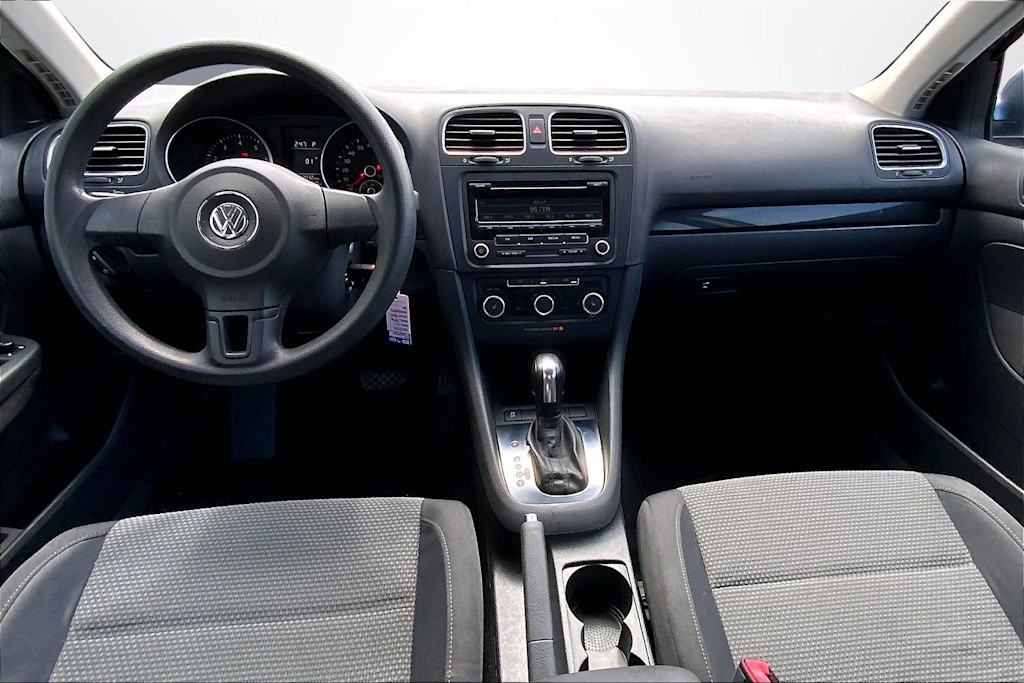 Thumbnail: 2012 Volkswagen Jetta - 10