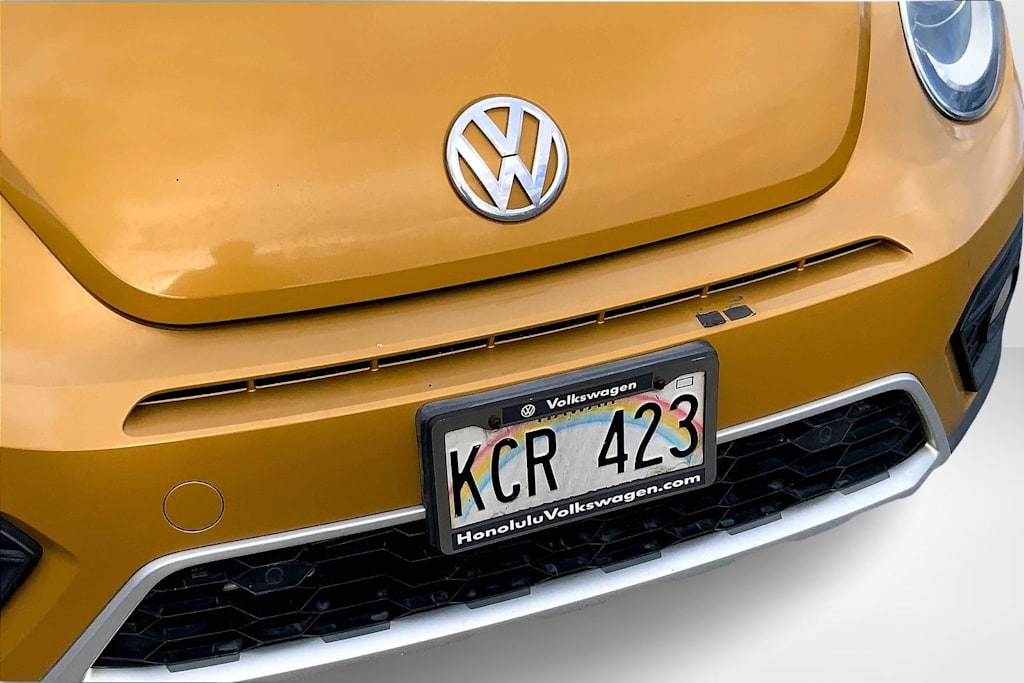 Thumbnail: 2016 Volkswagen Beetle - 32