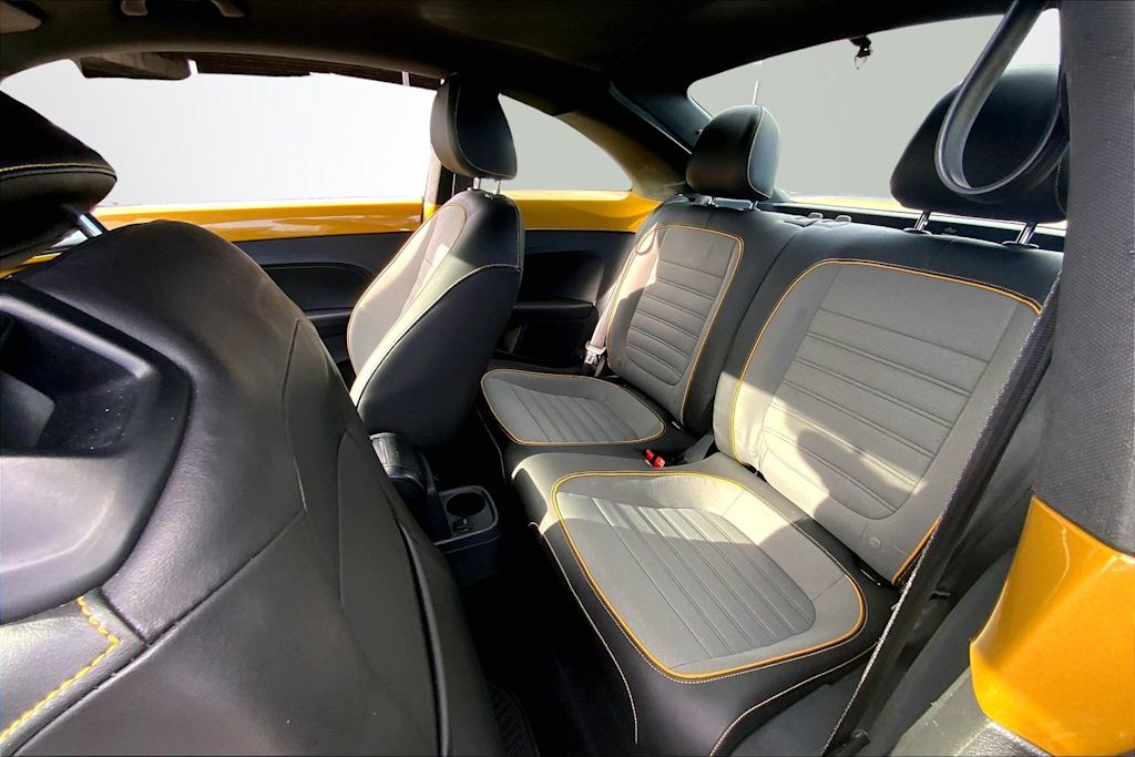 Thumbnail: 2016 Volkswagen Beetle - 13