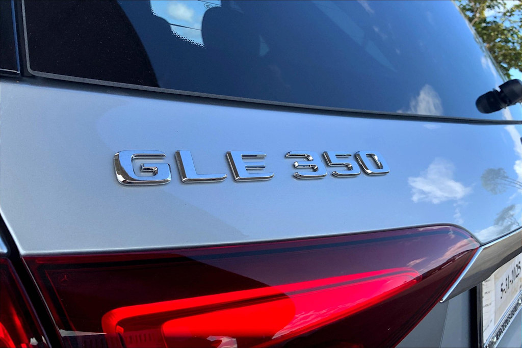 Thumbnail: 2025 Mercedes-Benz GLE - 7