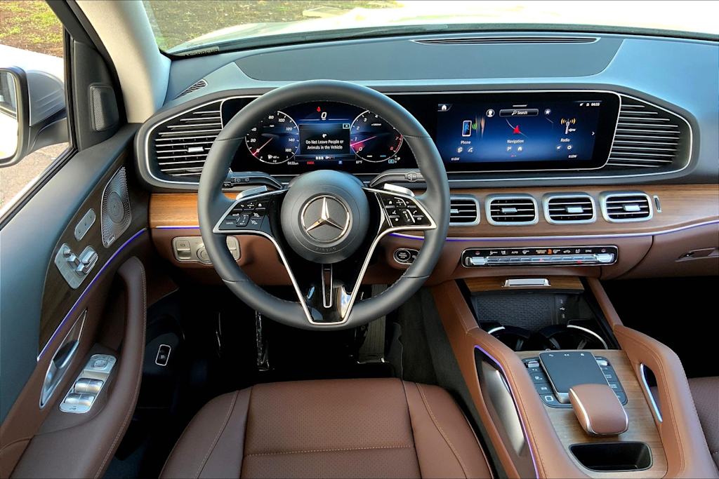 Thumbnail: 2025 Mercedes-Benz GLE - 13