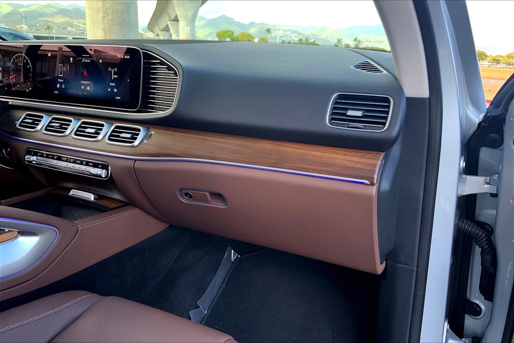 Thumbnail: 2025 Mercedes-Benz GLE - 23