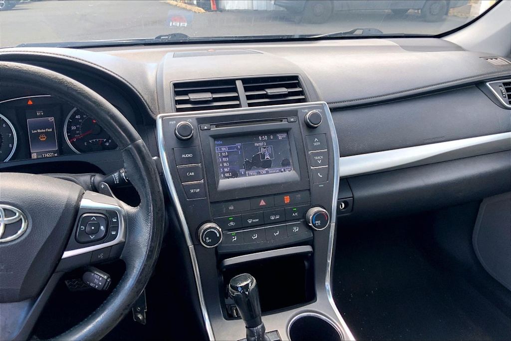 Thumbnail: 2015 Toyota Camry - 14