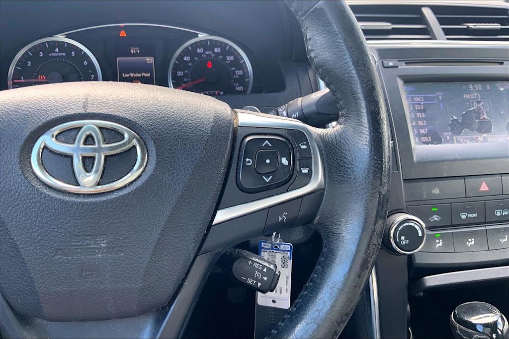 Thumbnail: 2015 Toyota Camry - 26