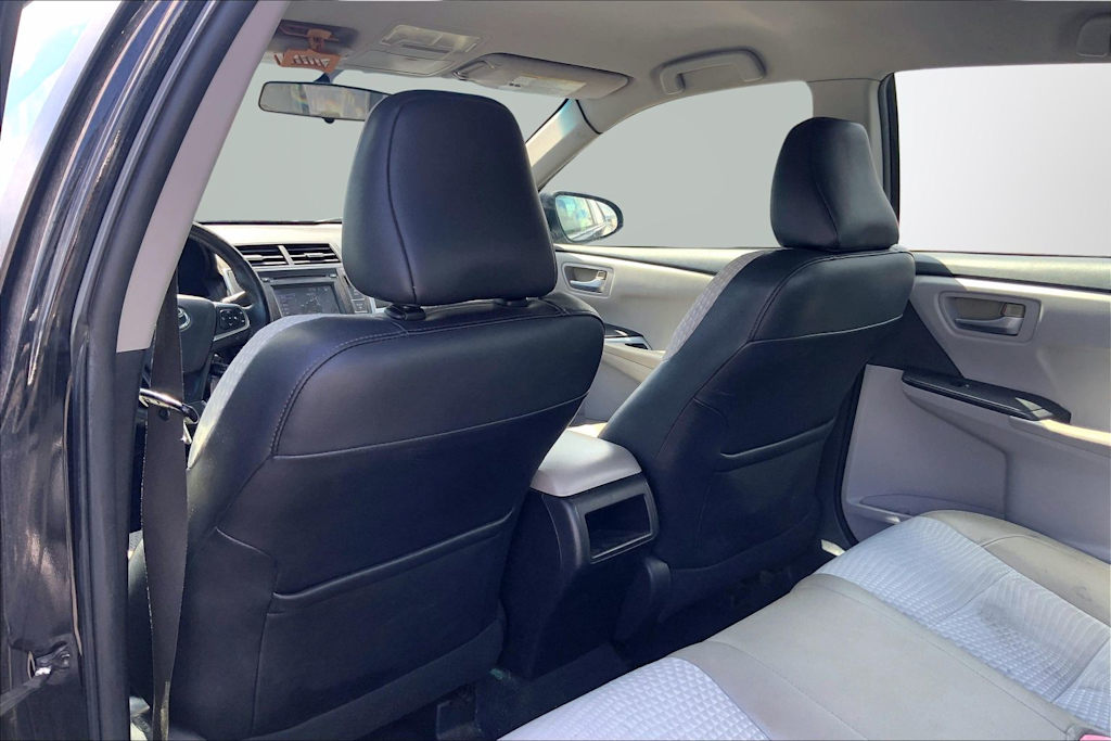 Thumbnail: 2015 Toyota Camry - 13