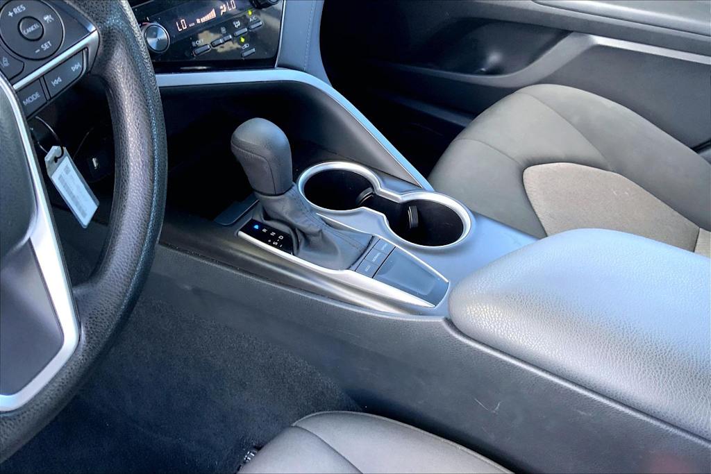 Thumbnail: 2024 Toyota Camry - 16