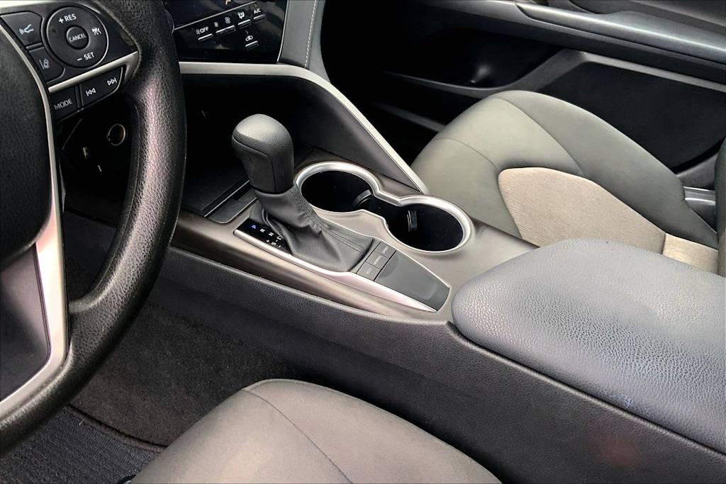 Thumbnail: 2024 Toyota Camry - 17