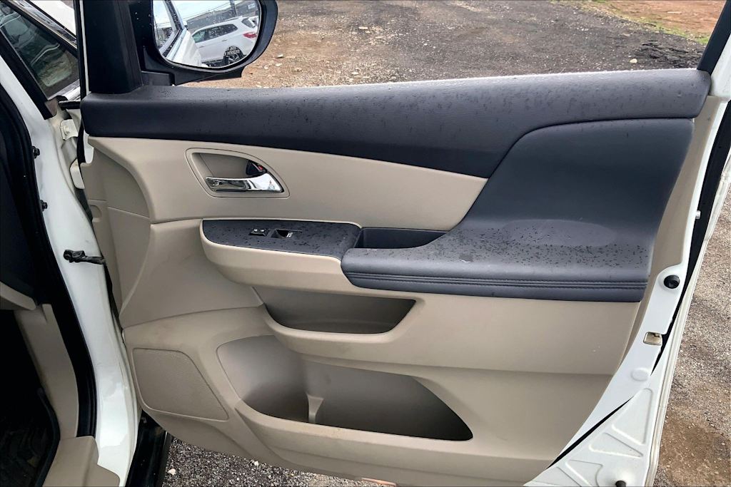 Thumbnail: 2015 Honda Odyssey - 27