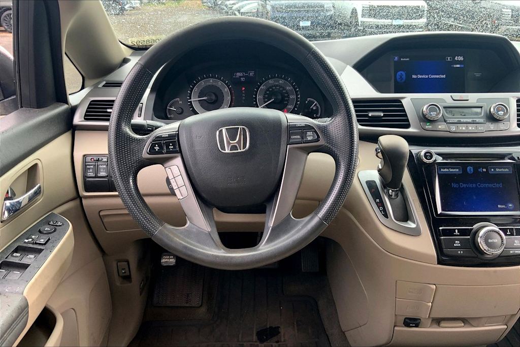 Thumbnail: 2015 Honda Odyssey - 13