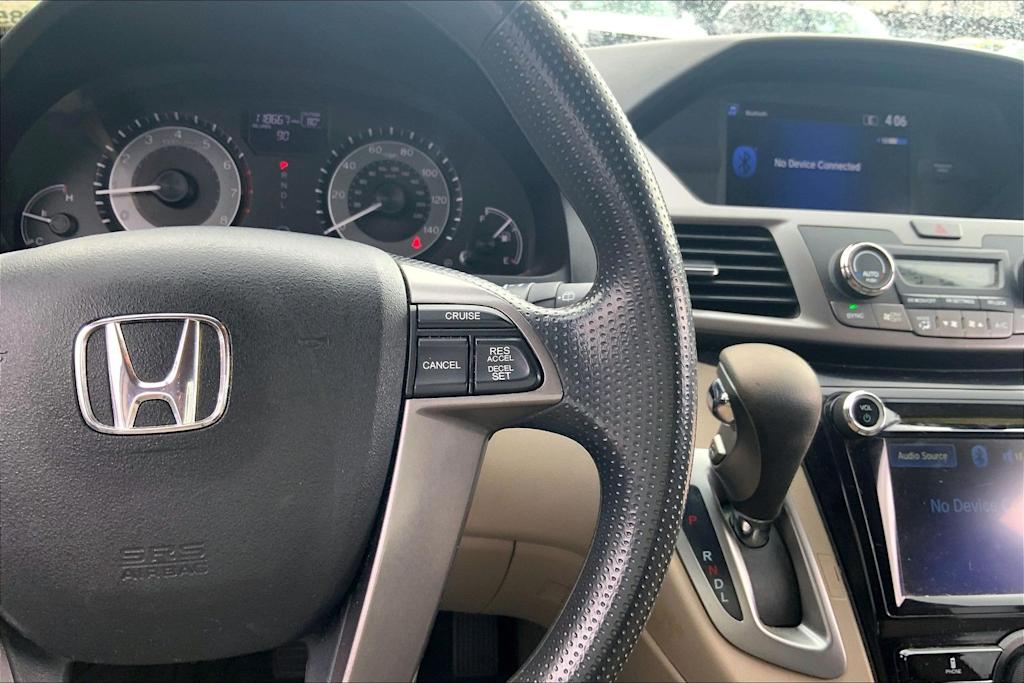 Thumbnail: 2015 Honda Odyssey - 25