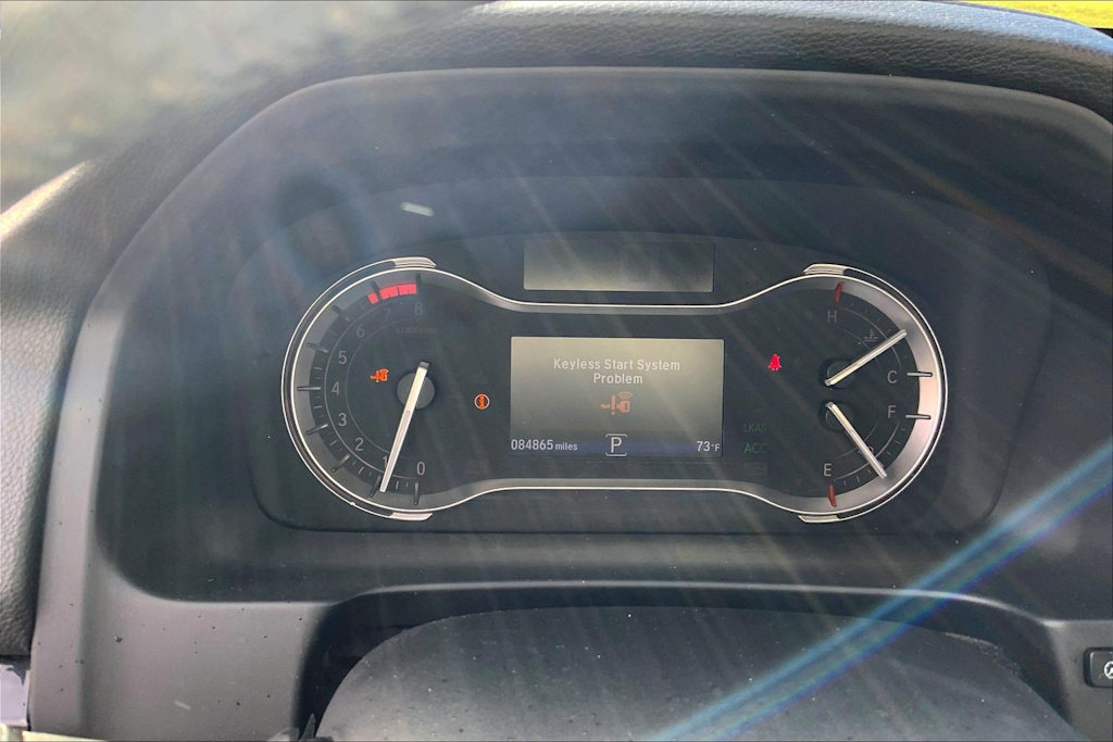 Thumbnail: 2017 Honda Pilot - 17