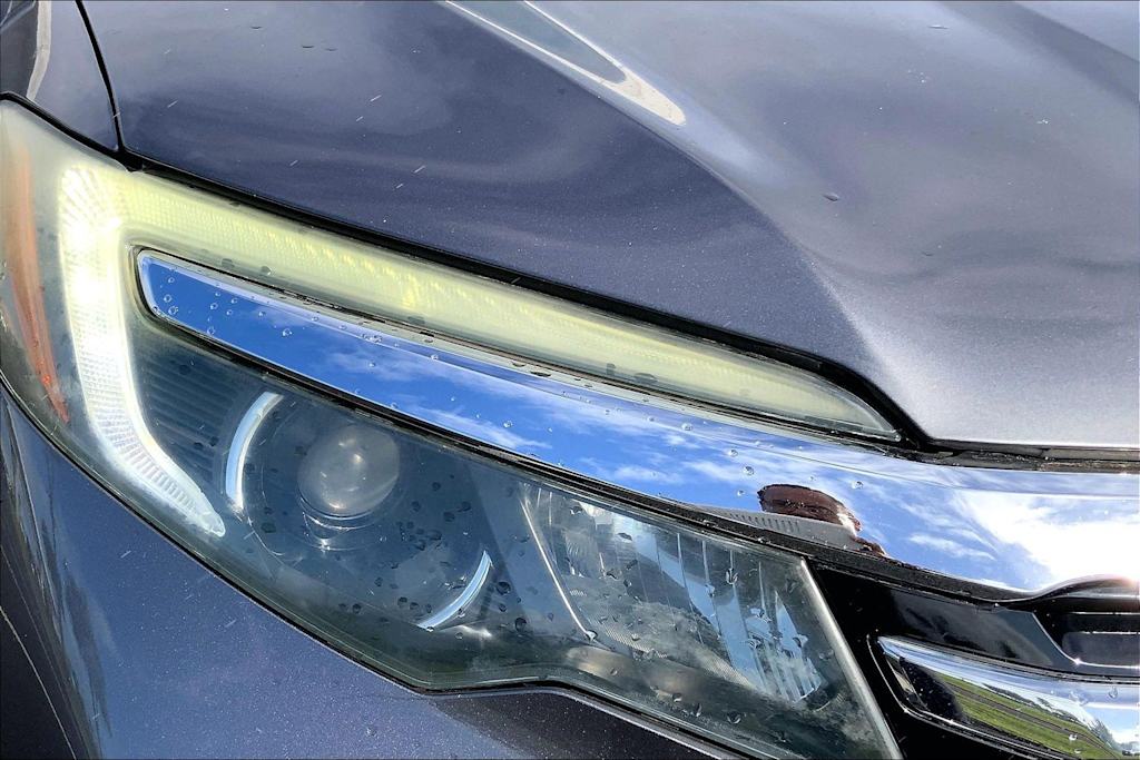 Thumbnail: 2017 Honda Pilot - 30