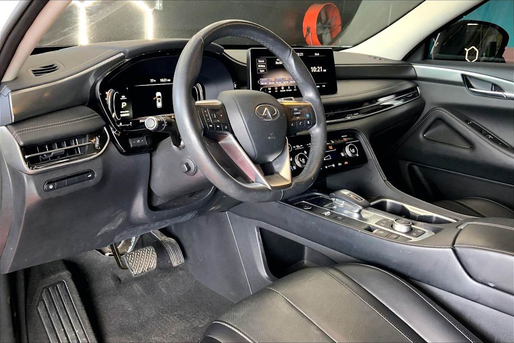 Thumbnail: 2023 INFINITI QX60 - 2