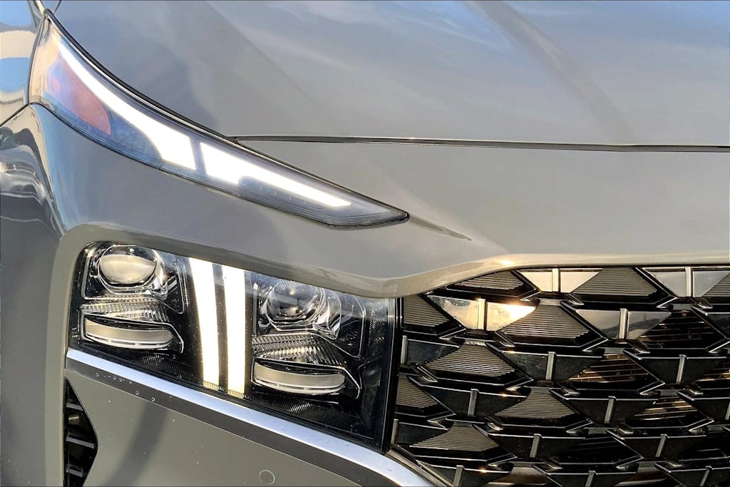Thumbnail: 2022 Hyundai Santa Fe - 31