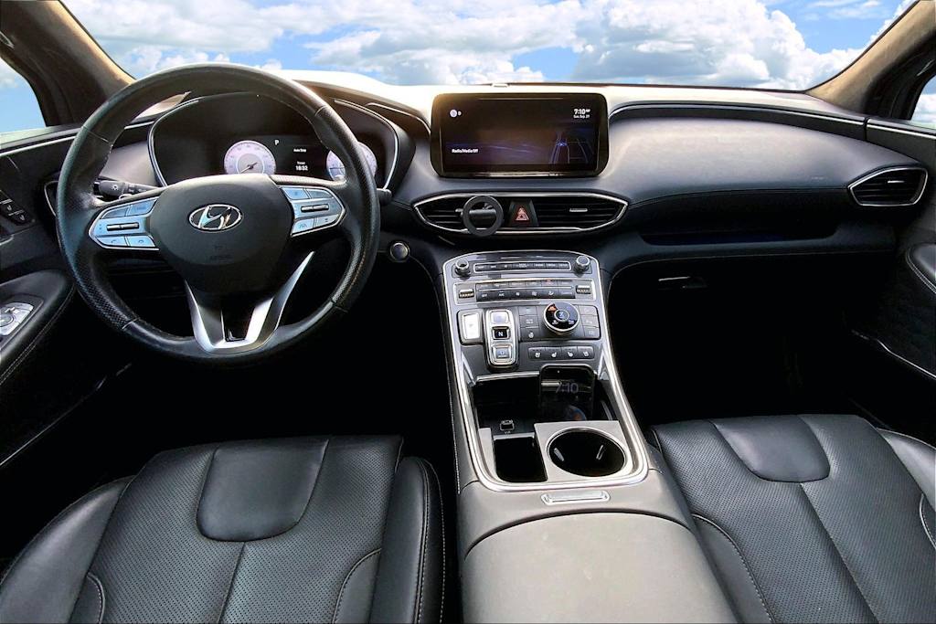 Thumbnail: 2022 Hyundai Santa Fe - 10