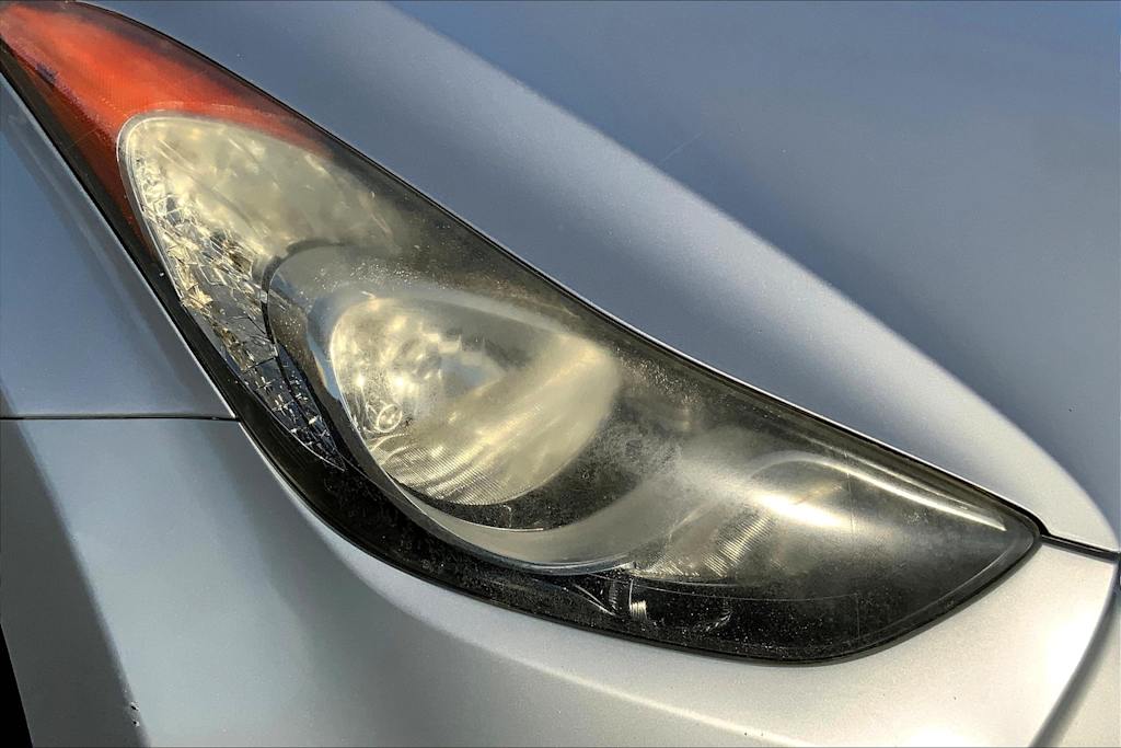 Thumbnail: 2013 Hyundai Elantra - 32