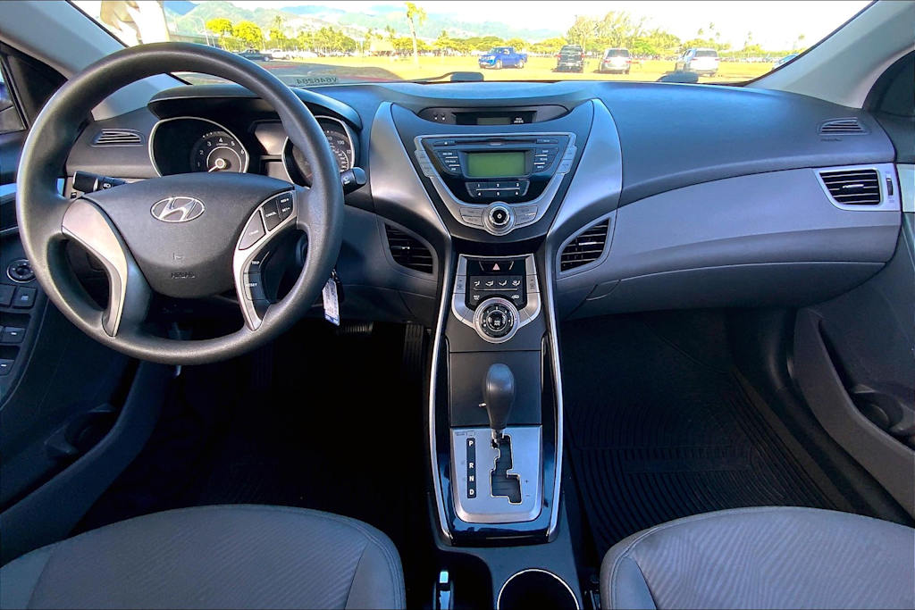 Thumbnail: 2013 Hyundai Elantra - 9