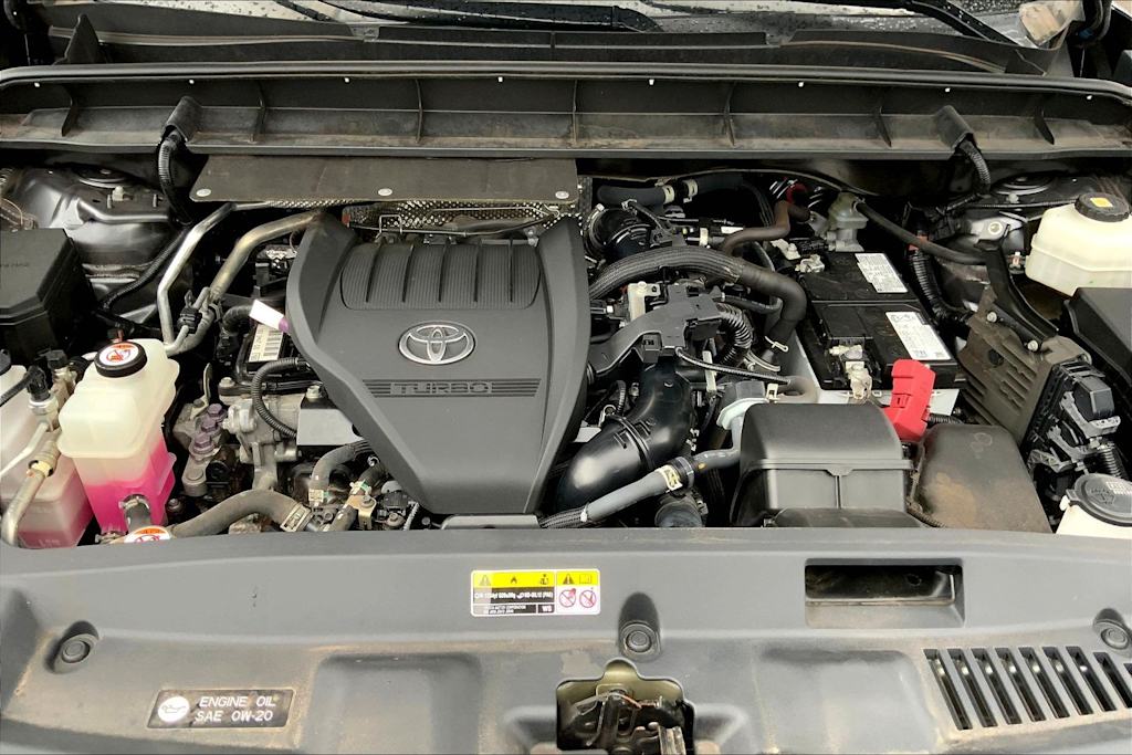 Thumbnail: 2023 Toyota Highlander - 9