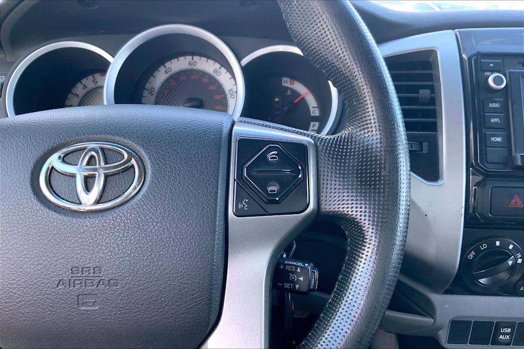 Thumbnail: 2014 Toyota Tacoma - 26
