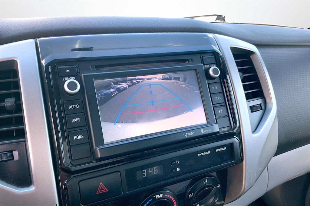 Thumbnail: 2014 Toyota Tacoma - 27