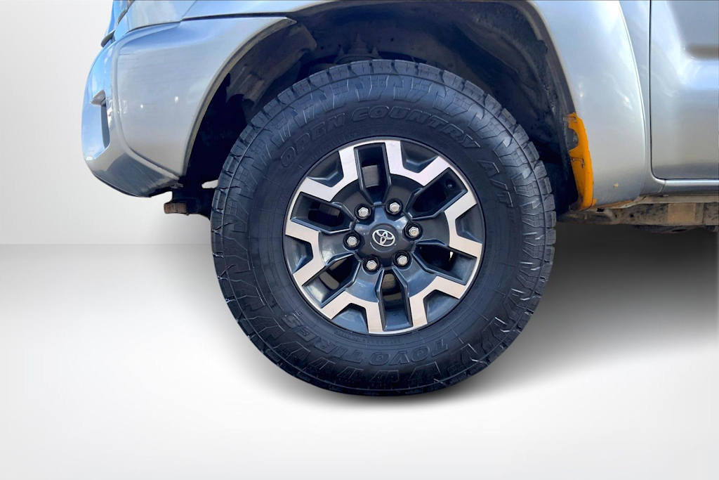 Thumbnail: 2014 Toyota Tacoma - 7