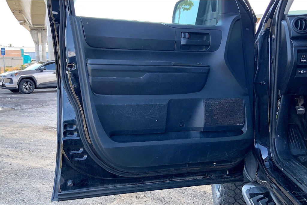 Thumbnail: 2019 Toyota Tundra - 27