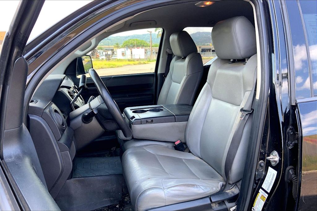 Thumbnail: 2019 Toyota Tundra - 10