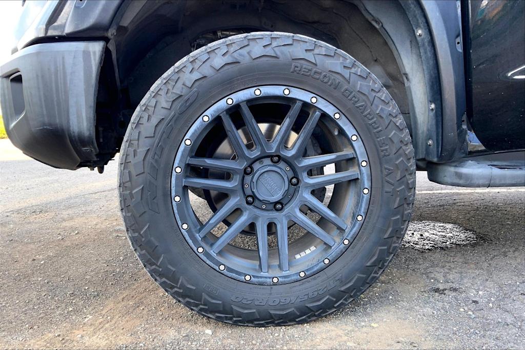 Thumbnail: 2019 Toyota Tundra - 7
