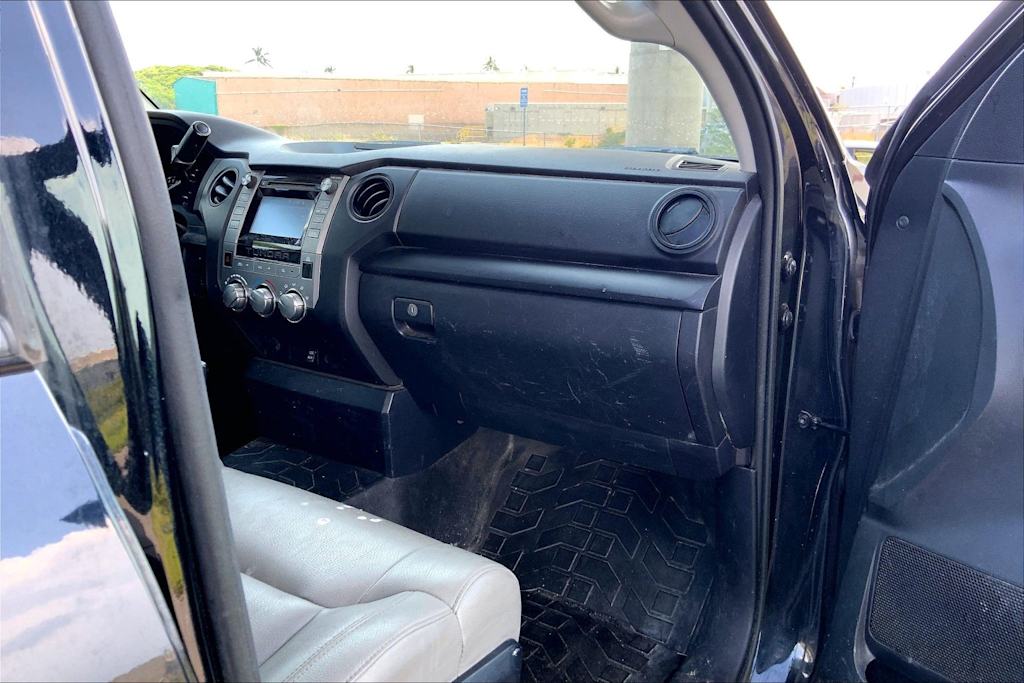 Thumbnail: 2019 Toyota Tundra - 23