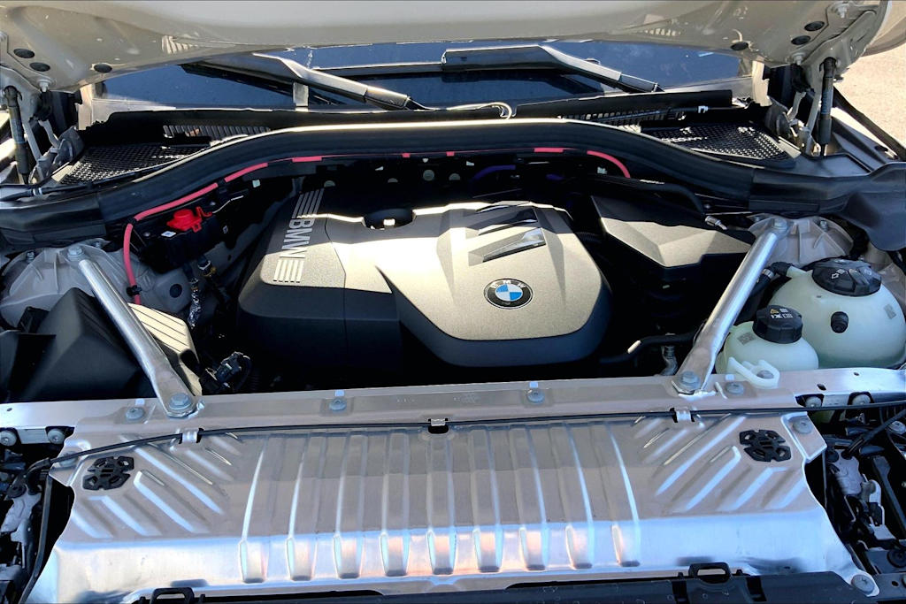 Thumbnail: 2025 BMW X3 - 9