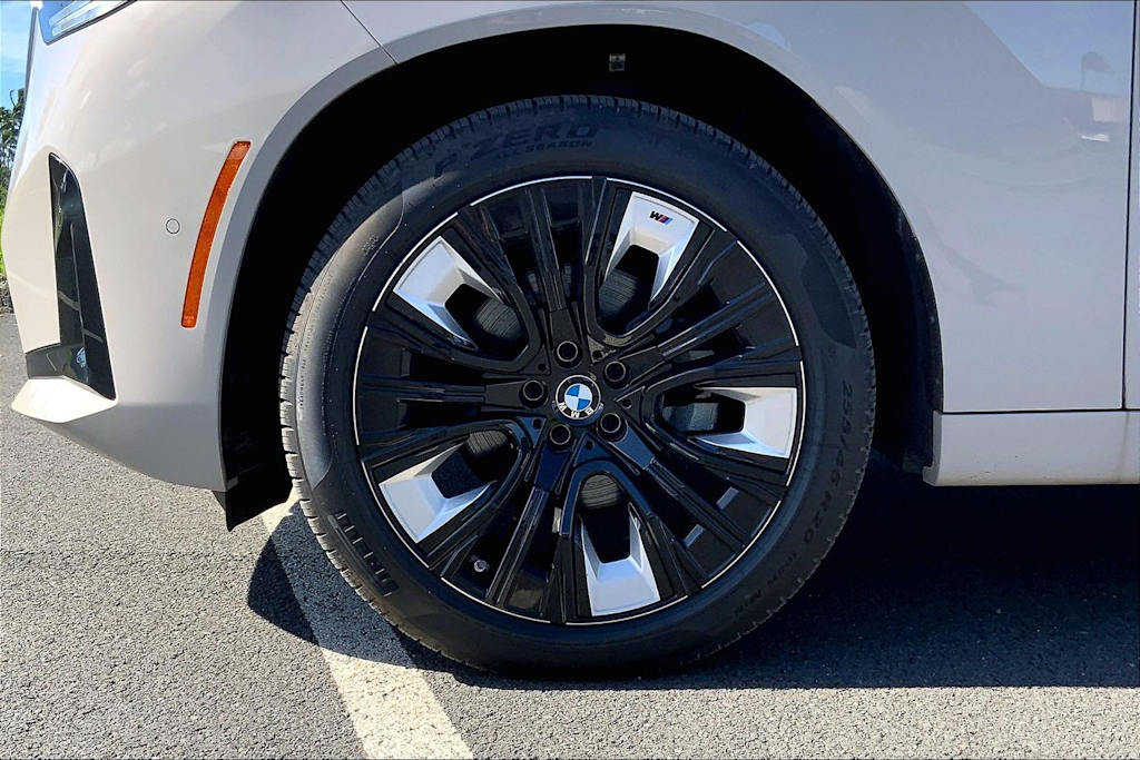 Thumbnail: 2025 BMW X3 - 8