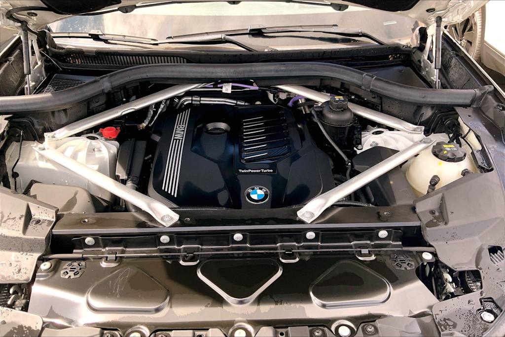 Thumbnail: 2022 BMW X5 - 9