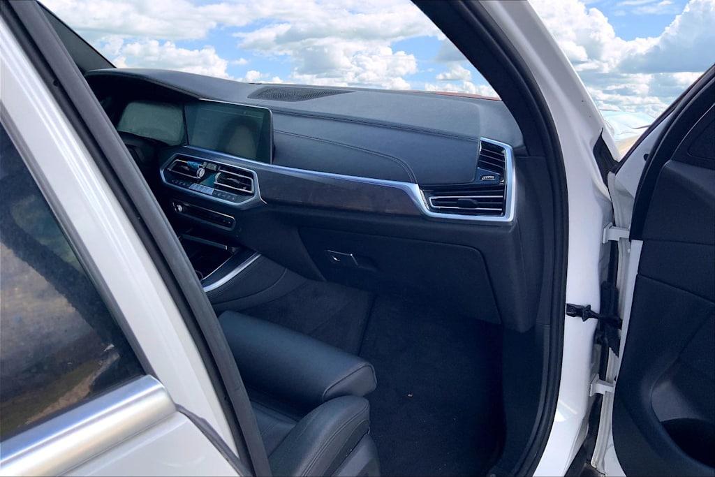 Thumbnail: 2022 BMW X5 - 23