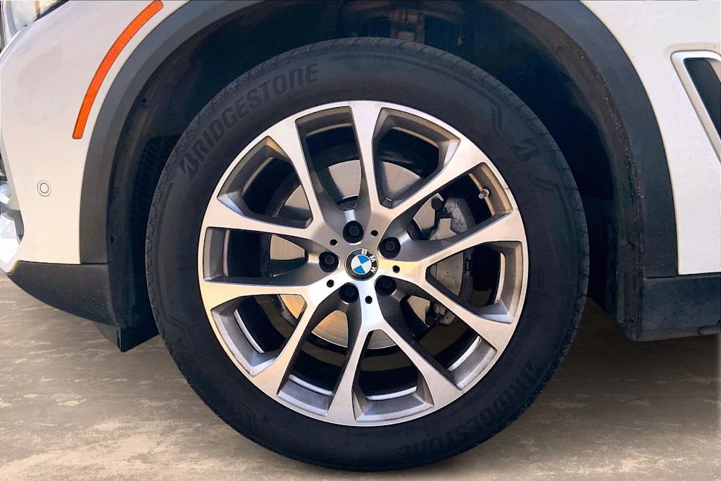 Thumbnail: 2022 BMW X5 - 8